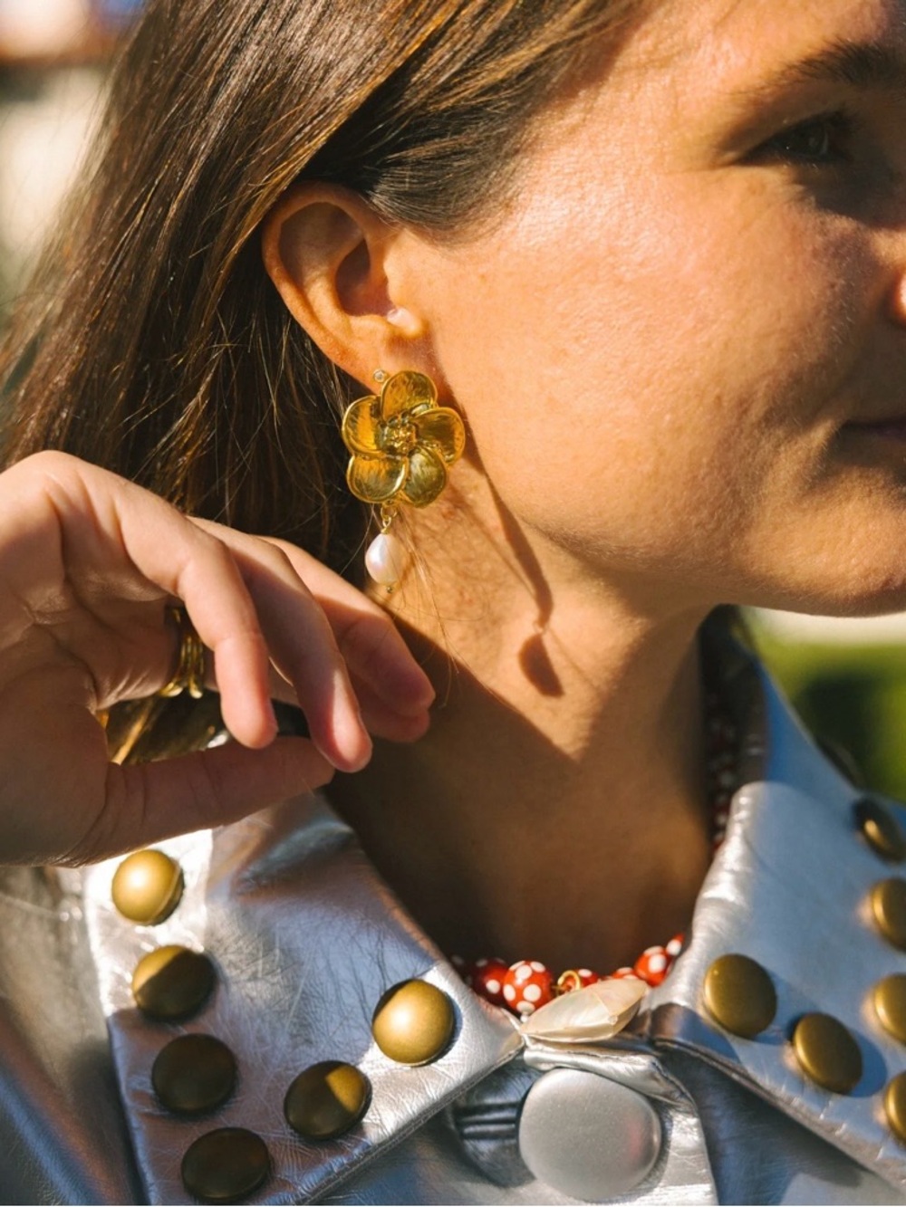 Anthropologie Flower Earrings with Freshwater Pearls by Logan Tay. Brand new! - Picture 4 of 5